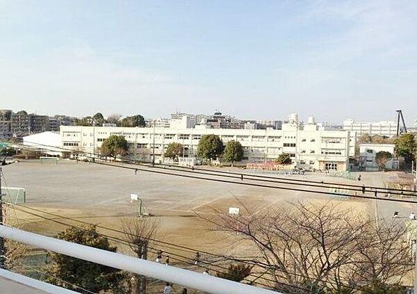 【周辺】横浜市立東戸塚小学校 399m