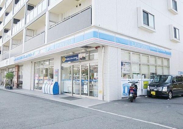 【周辺】ローソン戸塚川上町店 徒歩8分。コンビニ 580m