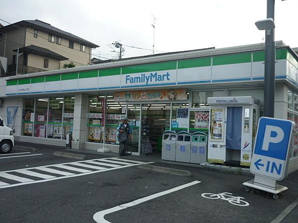 【周辺】ファミリーマート永田北二丁目店 158m