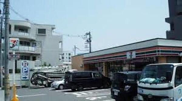 【周辺】セブンイレブン横浜日野店 徒歩9分。コンビニ 660m