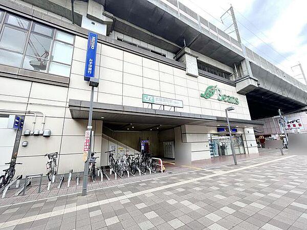 【周辺】武蔵浦和駅(JR 埼京線) 徒歩10分。 790m