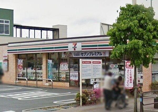 【周辺】セブンイレブン福生駅東店 徒歩11分。コンビニ 860m