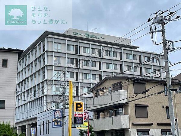 【周辺】徒歩11分。東京ベイ・浦安市川医療センター 850m