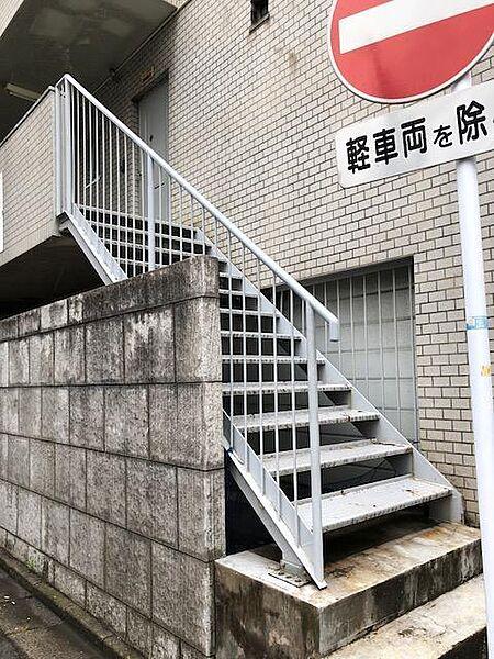 【外観】階段