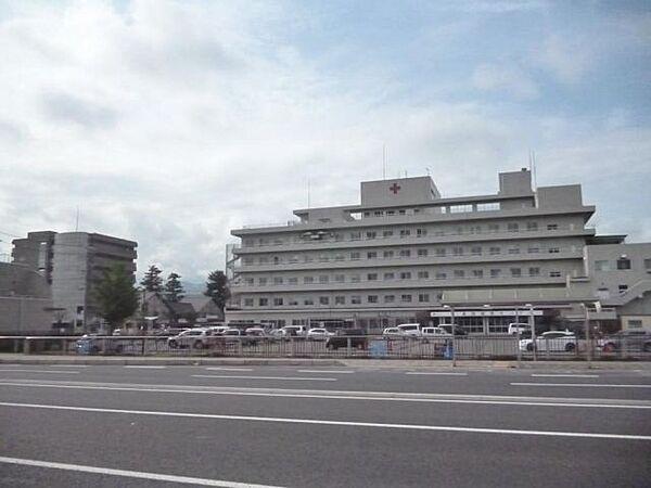 【周辺】病院「長野赤十字病院まで1800m」