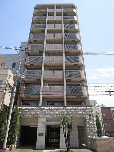 【外観】平成18年3月建築のキレイなマンションです。大阪メトロ千日前線・今里筋線　今里駅まで徒歩4分、ＪＲ環状線　玉造駅まで徒歩10分の好立地です。