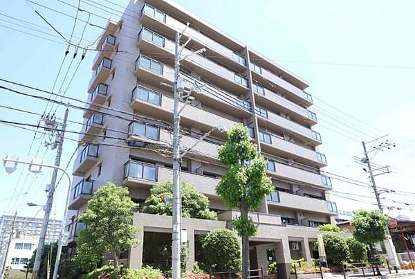 【外観】平成7年1月建築のマンションで、ＪＲ片町線・おおさか東線　大阪メトロ今里筋線　鴫野駅まで徒歩10分です