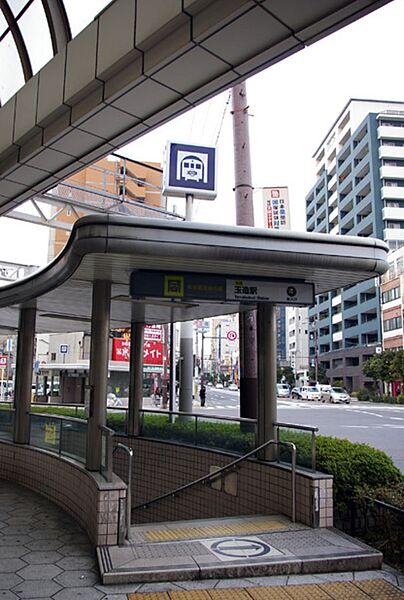 【周辺】大阪メトロ長堀鶴見緑地線　玉造駅まで約９６０ｍ（徒歩１２分）です。