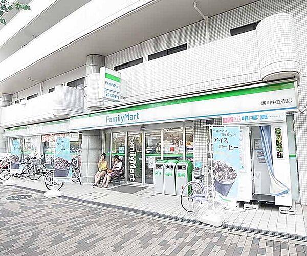 【周辺】ファミリーマート堀川中立売店まで911m