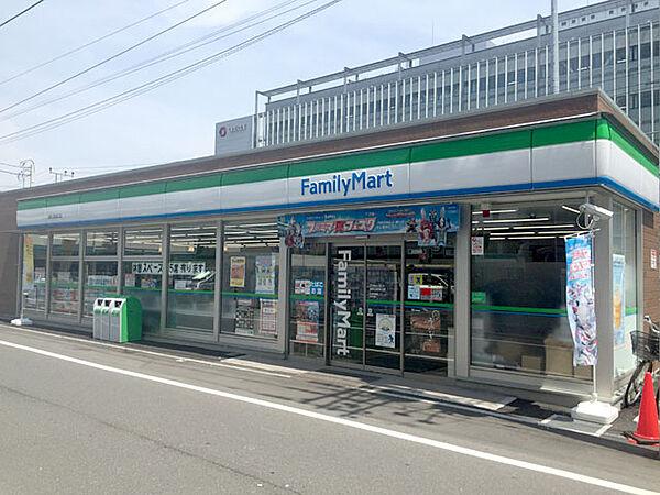 【周辺】ファミリーマート 淵野辺駅南口店（68m）