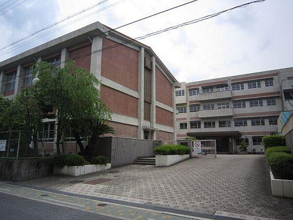 【周辺】小学校「名古屋市立前山小学校まで693m」