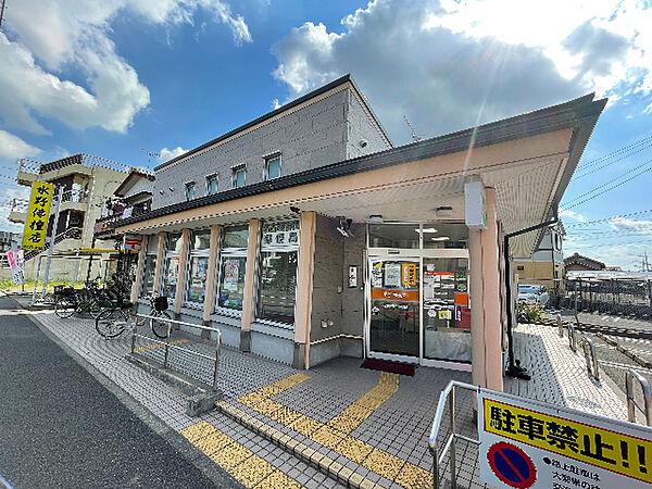 【周辺】郵便局「名古屋春田郵便局まで826m」