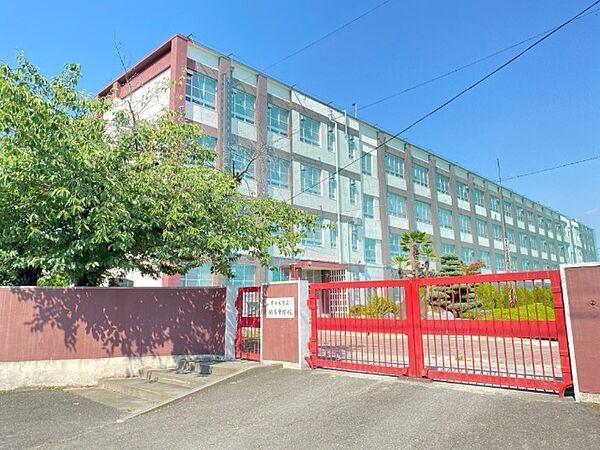【周辺】中学校「名古屋市立駒方中学校まで713m」