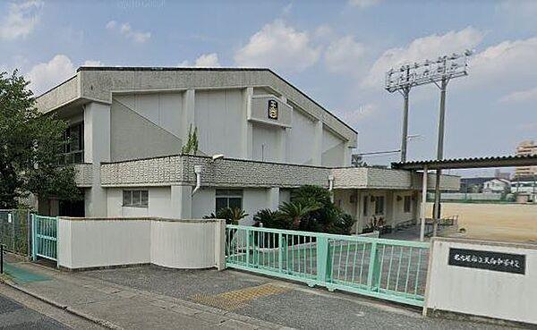 【周辺】中学校「名古屋市立天白中学校まで713m」