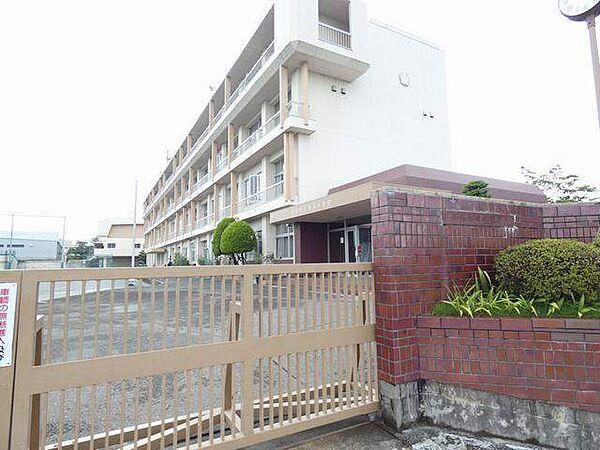 【周辺】中学校「清須市立春日中学校まで1359m」