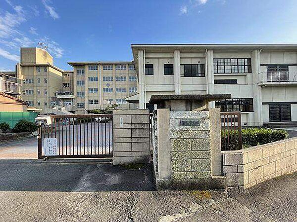 【周辺】中学校「稲沢市立稲沢中学校まで269m」