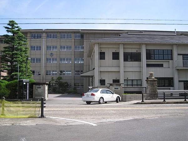 【周辺】市立稲沢中学校