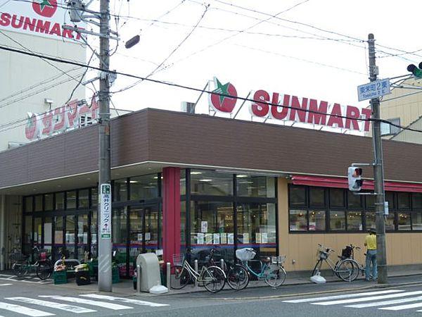 【周辺】スーパー「サンマートまで770m」0