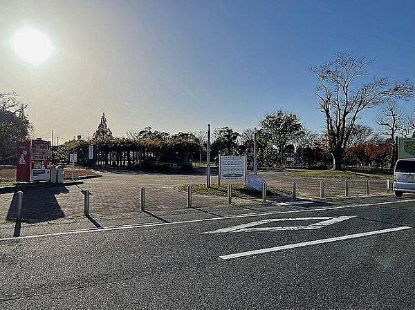 【周辺】公園「コスモパーク羽島まで1857m」