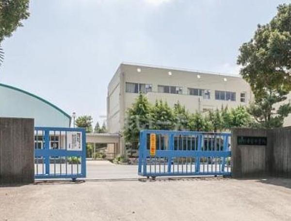 【周辺】船橋市立小室小学校（399m）