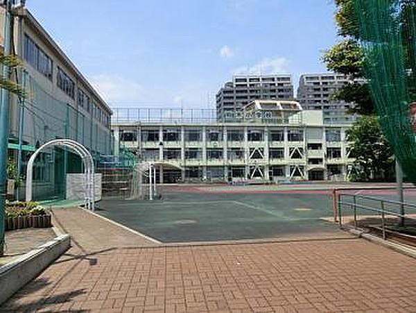 【周辺】新宿区立柏木小学校（880m）