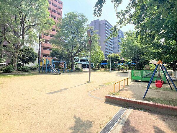 【周辺】上福島東公園…徒歩3分