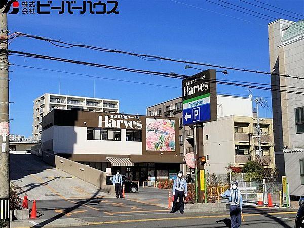 【周辺】ハーベス＆ファミリーマート・山本店まで徒歩3分