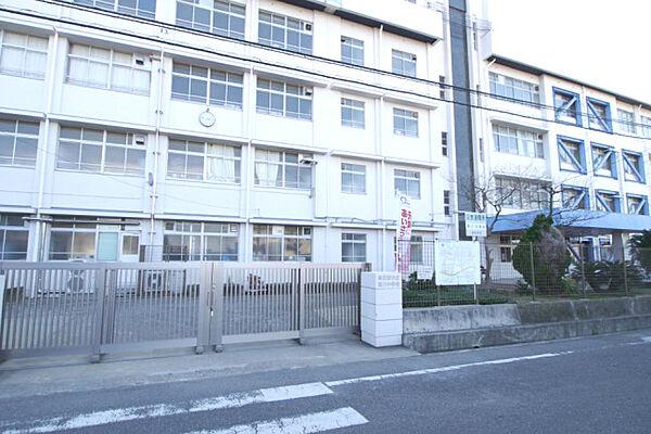 【周辺】【中学校】泉佐野市立第三中学校まで2521ｍ