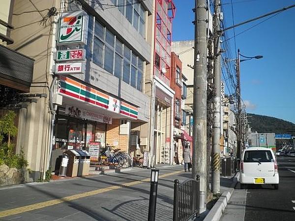 【周辺】コンビニエンスストアセブン－イレブン京都東山五条店まで394ｍ