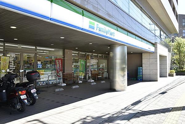【周辺】ファミリーマート川崎多摩病院前店まで徒歩１分