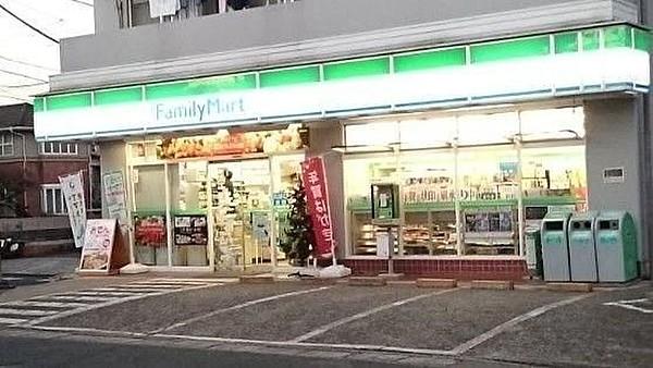 【周辺】ファミリーマート川崎向ケ丘店 84m