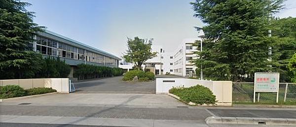 【周辺】【中学校】吉川市立中央中学校まで765ｍ