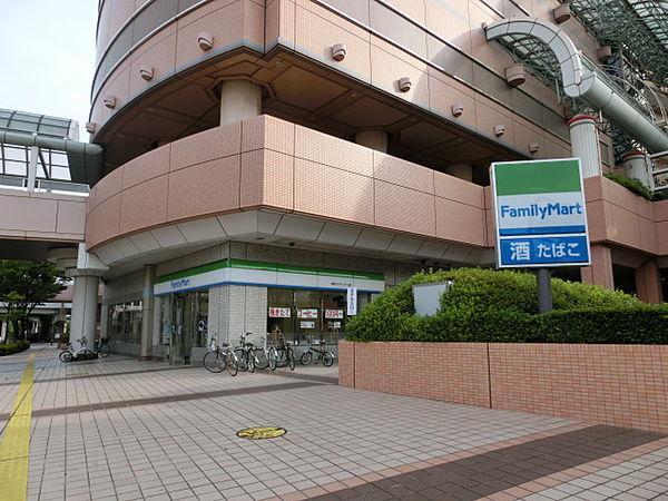 【周辺】ファミリーマート 浜松アクトシティ店（316m）