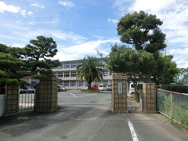 【周辺】浜松市立八幡中学校（1513m）