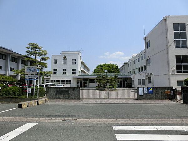 【周辺】浜松市立江西中学校（1585m）