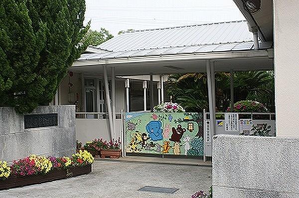 【周辺】芦屋市立岩園幼稚園（749m）