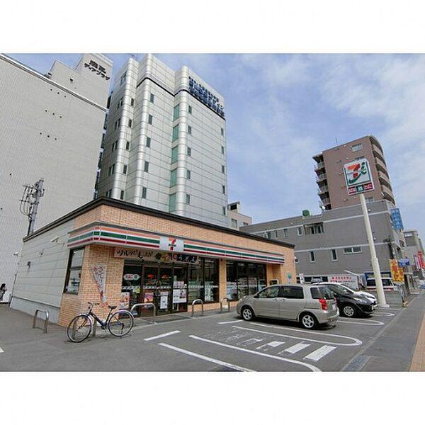 【周辺】セブンイレブン札幌北5条店(コンビニ)まで66m