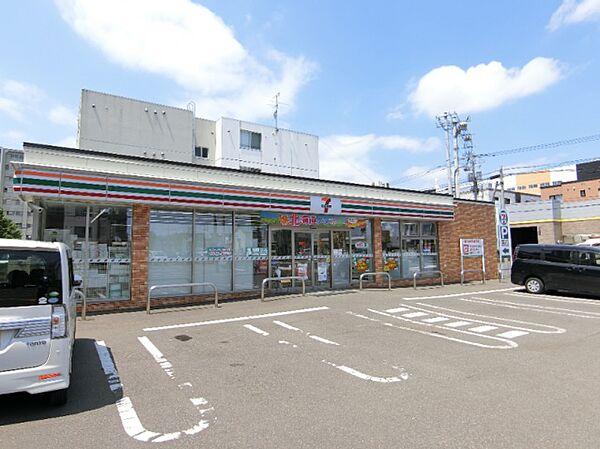 【周辺】セブンイレブン札幌北20条東店(コンビニ)まで80m
