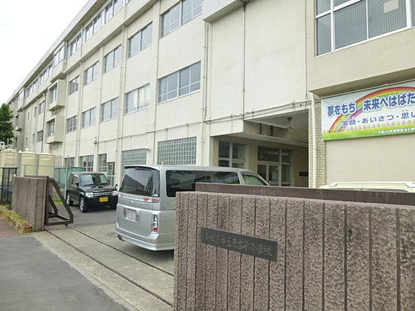 【周辺】小学校「小田原市立東富水小学校まで483m」