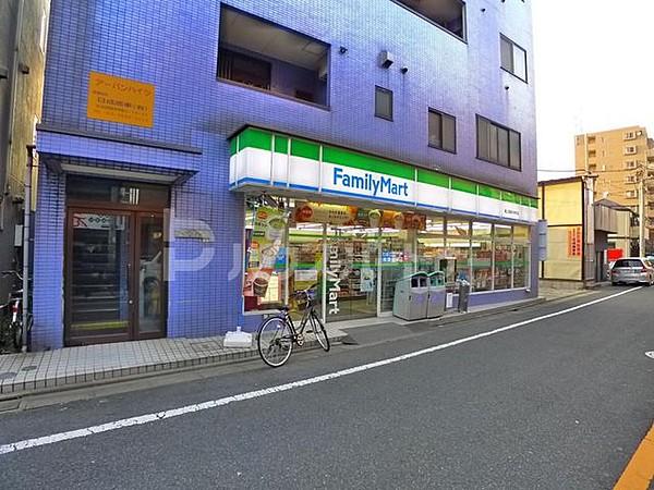 【周辺】ファミリーマート亀山西新井本町店 徒歩3分。 190m