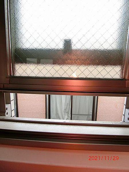 【外観】キッチン東側窓からの眺望