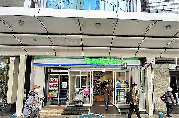 【周辺】ファミリーマート 四条堺町店（130m）