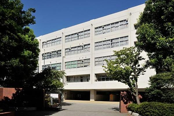 【周辺】東京都立両国高校附属中学校 987m