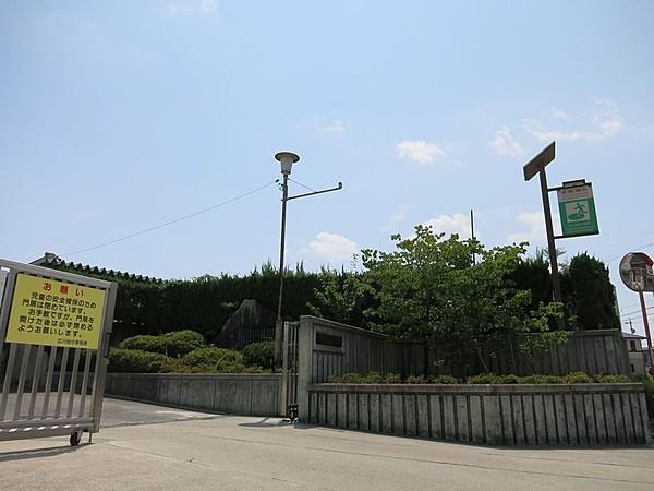 【周辺】豊田市立広川台小学校 徒歩 約7分（約550m）
