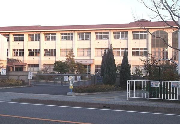 【周辺】豊田市立美山小学校 徒歩 約10分（約800m）