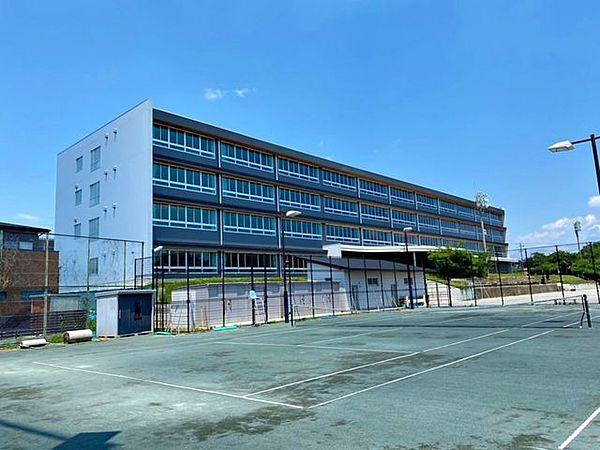 【周辺】豊田市立朝日丘中学校 720m