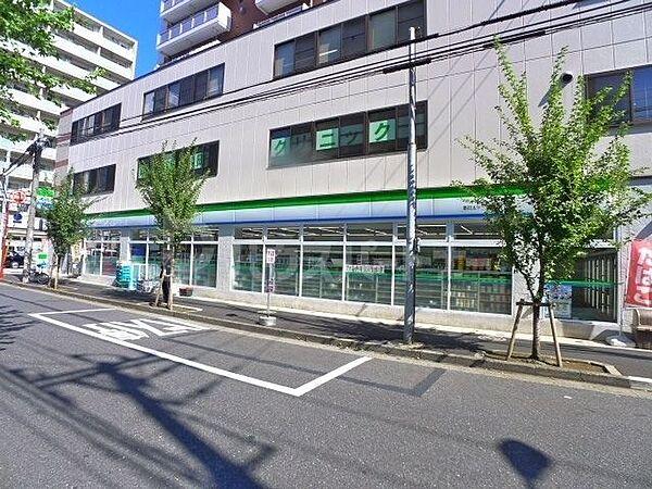 【周辺】ファミリーマート墨田太平三丁目店 徒歩2分。 140m