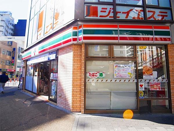 【周辺】セブンイレブン 松戸駅前店（631m）