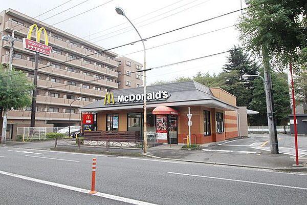 【周辺】マクドナルド都筑インター店 640m