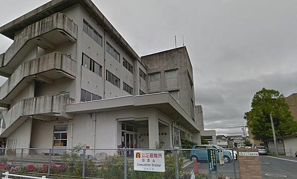 【周辺】松江市立乃木小学校（886m）
